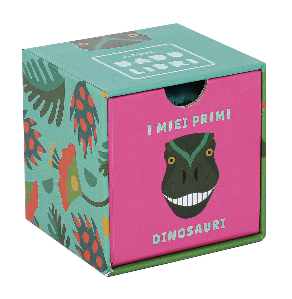 I miei primi dinosauri. Dadolibri. Ediz. a colori.