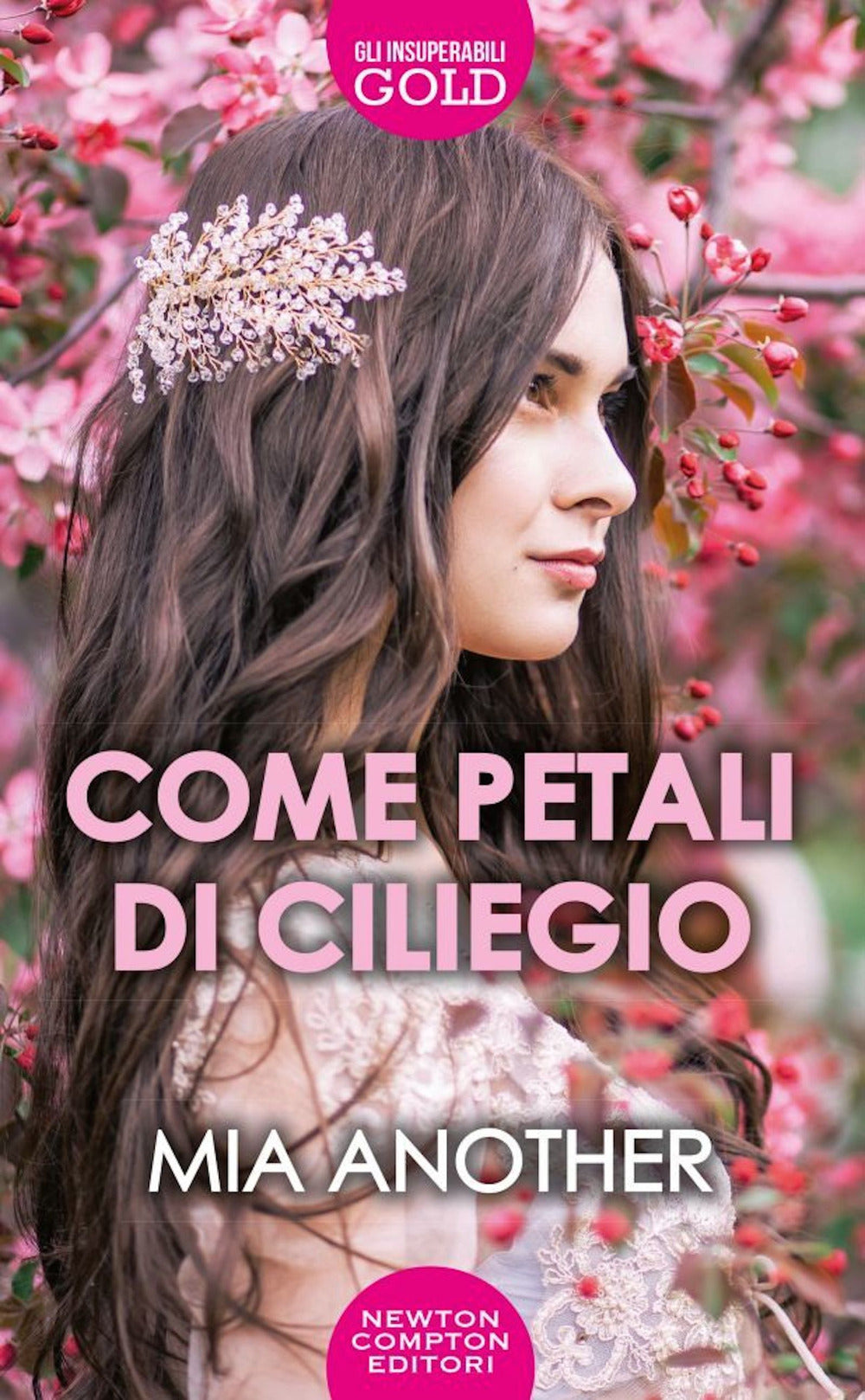 Come petali di ciliegio.